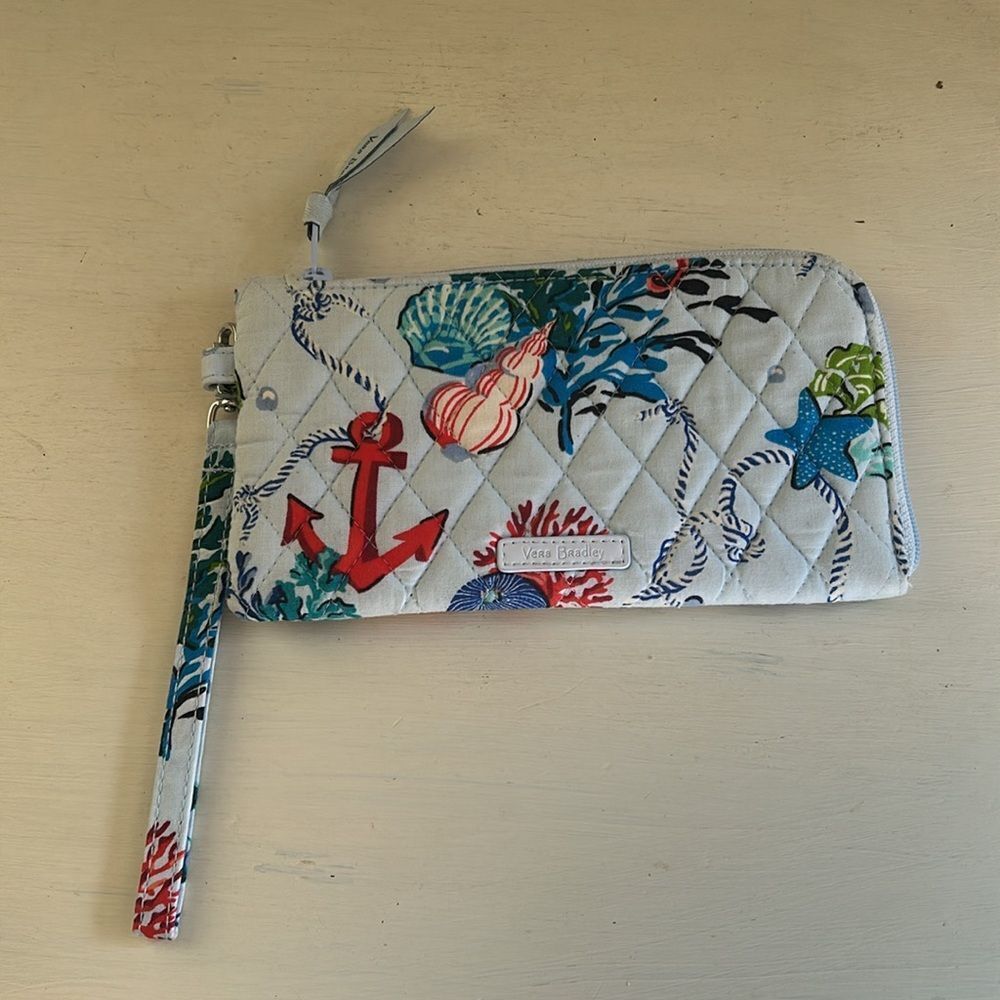 Vera Bradley RFID Tech Wristlet